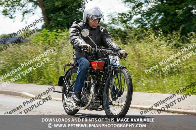 Vintage motorcycle club;eventdigitalimages;no limits trackdays;peter wileman photography;vintage motocycles;vmcc banbury run photographs